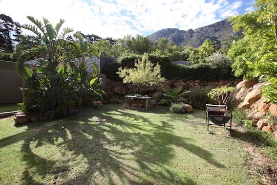 To Let 2 Bedroom Property for Rent in Hout Bay Western Cape